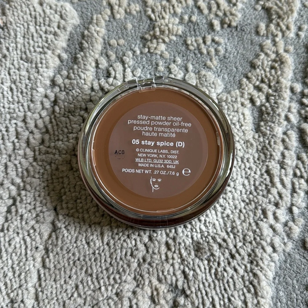 2 Clinique Stay Matte Sheer Pressed Powder Oil Free 19 Stay spice 0.27oz /7.6G